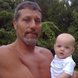 Meet your Posher, Dennis